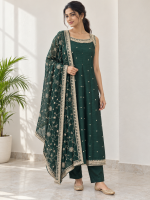 Green Embellished Suit Set model product image 5